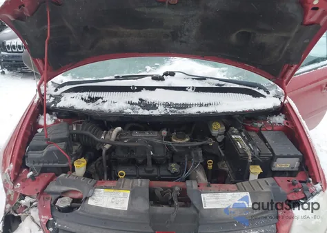 2005 Dodge Grand Caravan Sxt z USA, uszkodzony, nr VIN 2D4GP44L15R525641